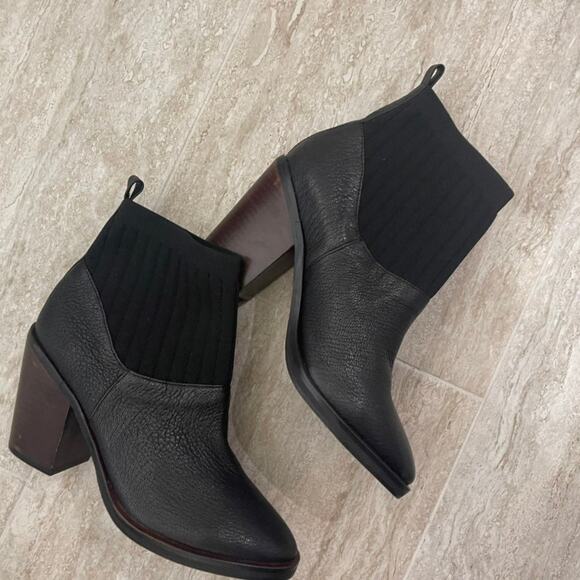 New! Kelsi Dagger sock black leather Booties sz 8 - Picture 1 of 10